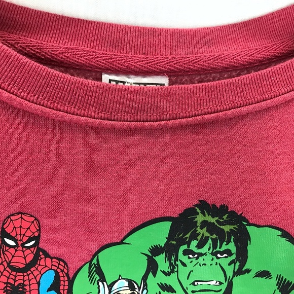 Marvel Comics pink crewneck pullover sweatshirt - Picture 7 of 9